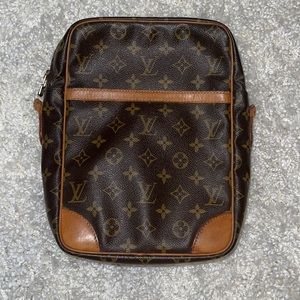 Authentic Vintage Danube MM- NO STRAP